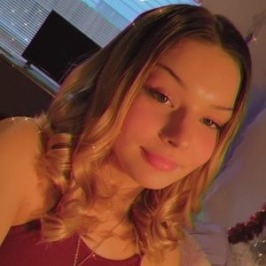 Meet your Posher, Haylee